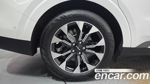 Kia Carnival 4-го поколения 9-Seater Signature - фото 4