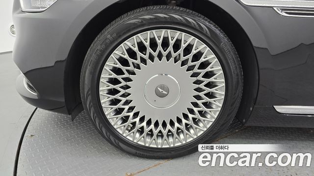 Genesis G90 3.3 T Luxury - фото 3