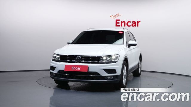 Volkswagen Tiguan 2-го поколения 2.0 TDI Premium - фото 2