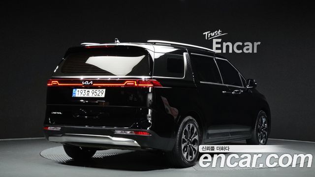 Kia Carnival 4-го поколения Gasoline 9-Seater Noblesse - фото 1