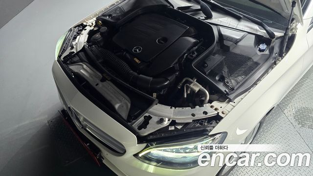 Mercedes-Benz C-Class W205 C200 Avantgarde - фото 4