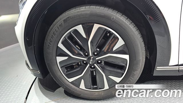 Kia EV6 Long Range Earth - фото 4