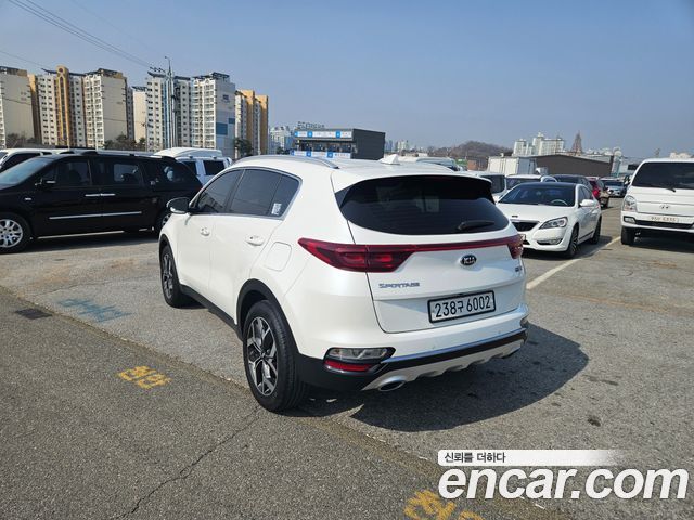 Kia Sportage The Bold Diesel 2.0 2WD Prestige - фото 3