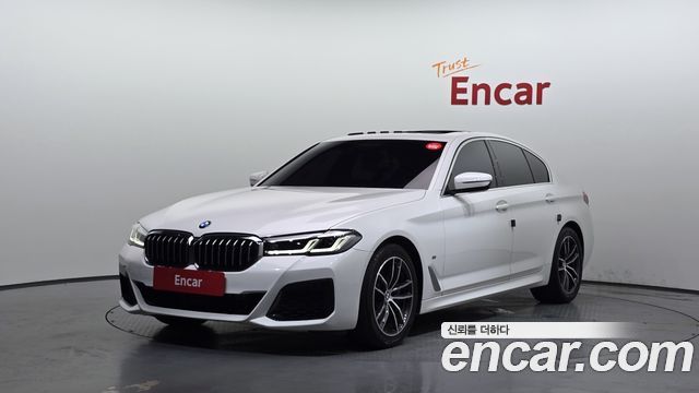 BMW 5 Series G30 523d M Sport - фото 0