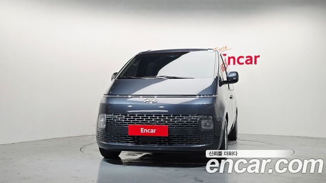 Hyundai Staria 4WD Tourer 9-Seater Modern - фото 2