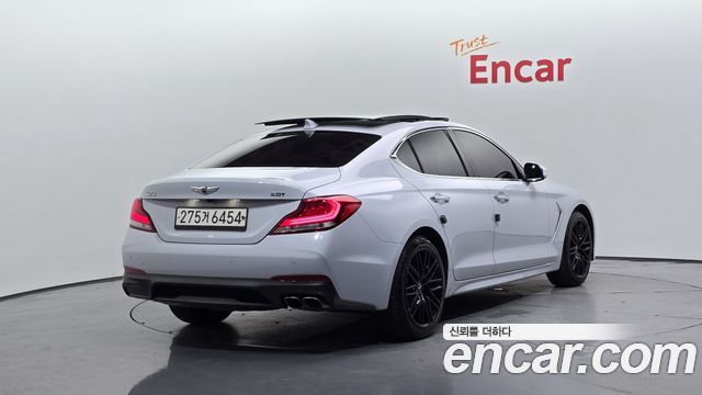 Genesis G70 2.0T Advanced - фото 1