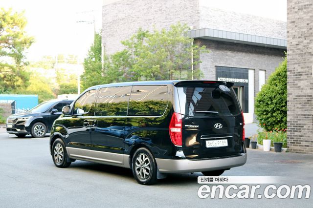 Hyundai Starex Новый Urban 9-Seater Premium Spicial - фото 3