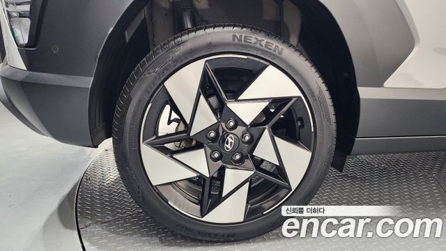 Hyundai Kona SX2 Gasoline 1.6 Turbo 2WD Inspiration - фото 4
