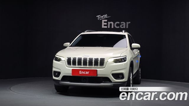 Jeep Cherokee KL 2.4 Longitude High AWD - фото 2