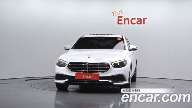 Mercedes-Benz E-Class W213 E220d 4MATIC Exclusive - фото 2