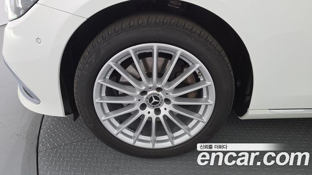 Mercedes-Benz E-Class W213 E220d 4MATIC Exclusive - фото 4