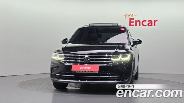 Volkswagen Tiguan 2-го поколения 2.0 TDI Prestige - фото 2
