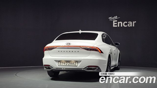 Hyundai Grandeur Новый IG, гибрид Le Blanc - фото 3