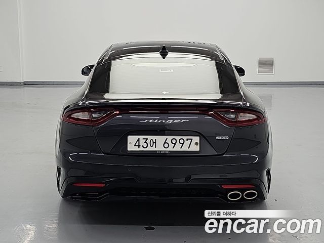 Kia Stinger 2.2 Diesel AWD Platinum - фото 2