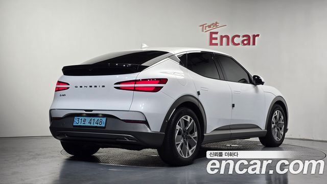 Genesis GV60 Standard - фото 1