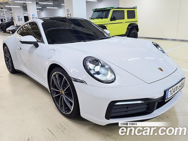 Porsche 911 Carrera - фото 0