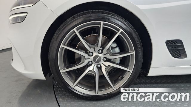 Genesis G70 Новый Gasoline 2.0T 2WD - фото 4