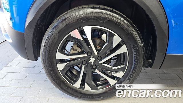 Peugeot 2008 2-го поколения EV GT - фото 4