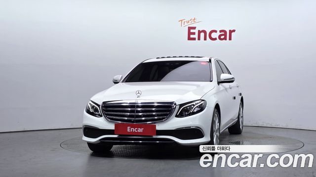 Mercedes-Benz E-Class W213 E300 4MATIC Exclusive - фото 2