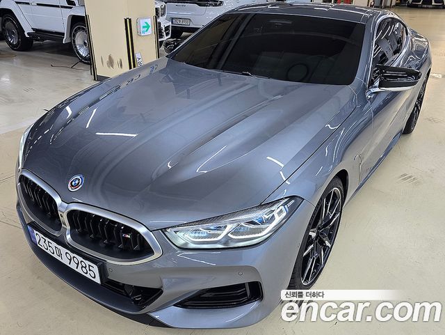BMW 8 Series G15 M850i xDrive Coupe - фото 0
