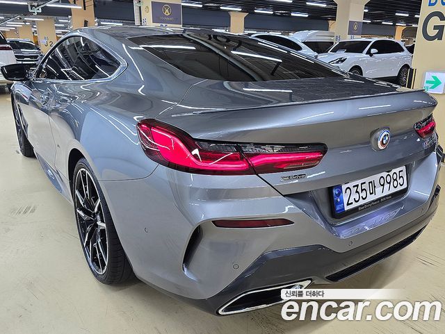 BMW 8 Series G15 M850i xDrive Coupe - фото 2