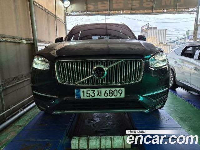 Volvo XC90 2-го поколения D5 Inscription - фото 0