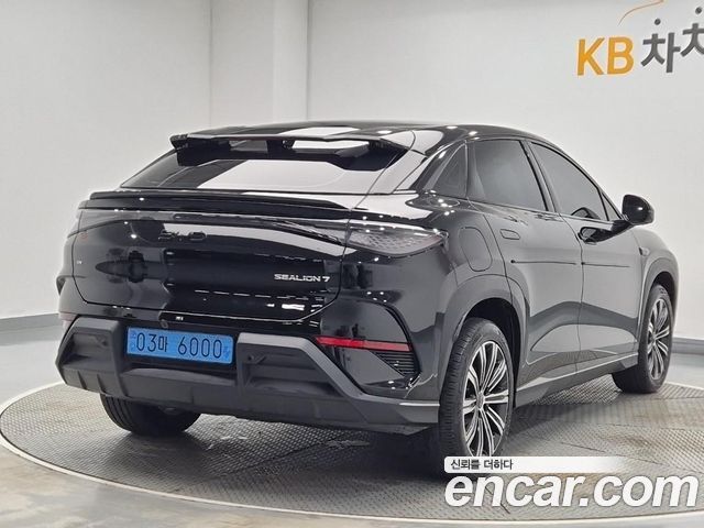 BYD Sealion 7 Plus - фото 2