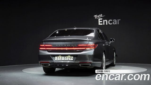 Genesis G90 5.0 AWD Prestige - фото 2