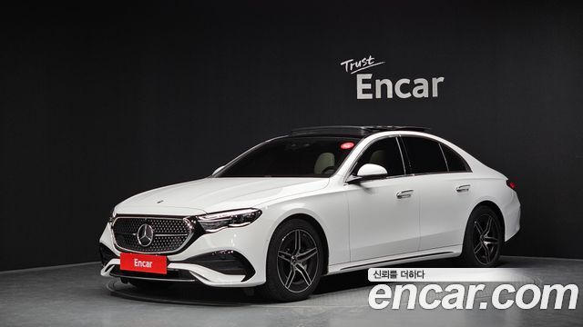 Mercedes-Benz E-Class W214 E300 4MATIC AMG Line - фото 0