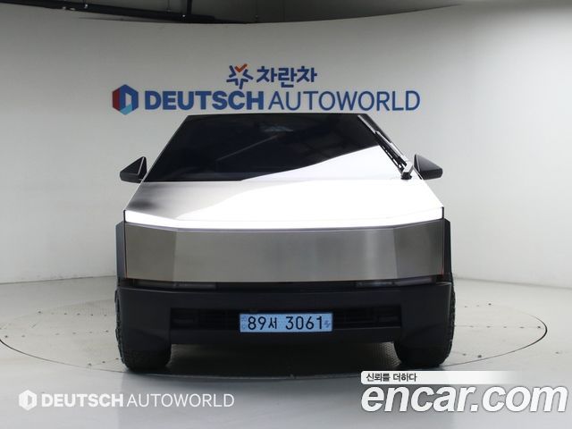 Tesla Cybertruck AWD - фото 2