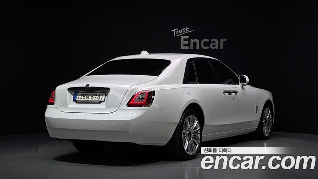 Rolls-Royce Ghost 2-го поколения 6.7 V12 - фото 1