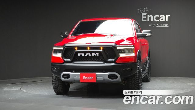 Dodge Ram Pick Up 5.7 - фото 2
