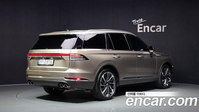 Lincoln Aviator 2-го поколения 3.0 Reserve AWD - фото 1