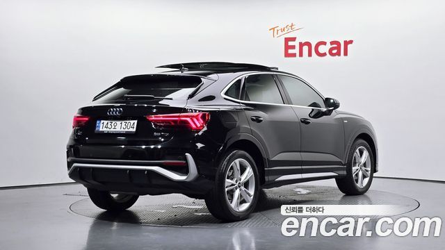 Audi Q3 F3 35 TDI Premium Sportback - фото 1