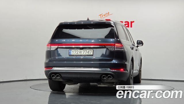 Lincoln Aviator 2-го поколения 3.0 Reserve AWD - фото 3