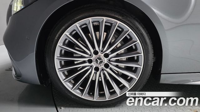 Mercedes-Benz C-Class W206 C300 4MATIC Avantgarde - фото 4
