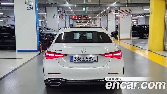Mercedes-Benz C-Class W206 C200 AMG Line - фото 2
