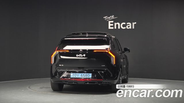 Kia EV3 Long Range 2WD GT Line - фото 2