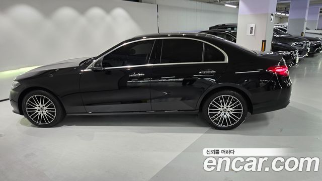 Mercedes-Benz C-Class W206 C200 Avantgarde - фото 2