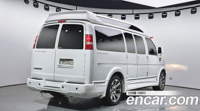 Chevrolet Express Van 6.0 - фото 1