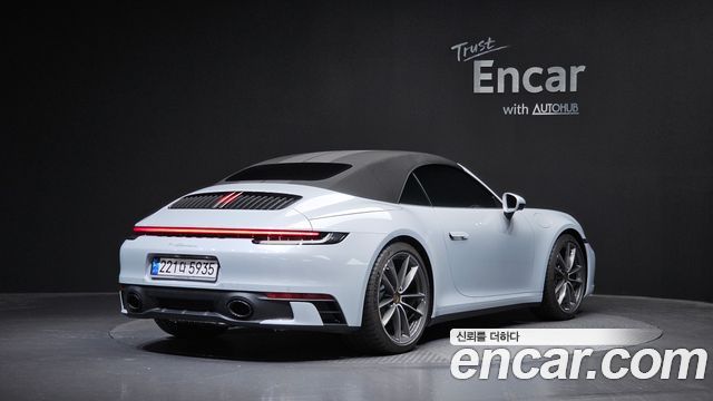 Porsche 911 Carrera Cabriolet - фото 0