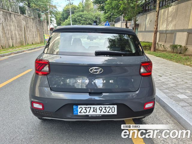 Hyundai Venue 1,6 Premium - фото 4