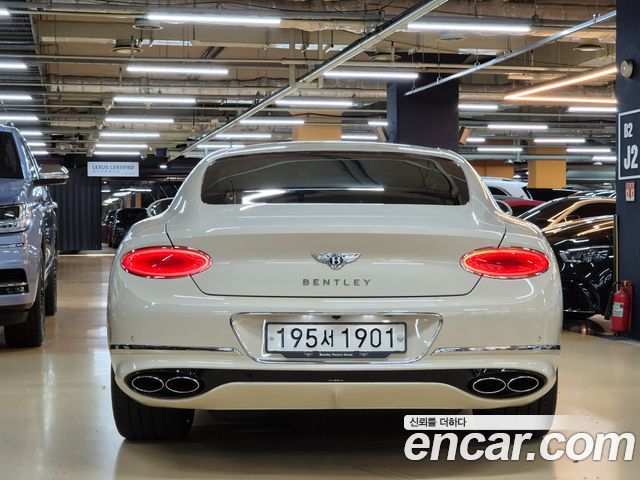 Bentley Continental GT 4.0 GT - фото 3