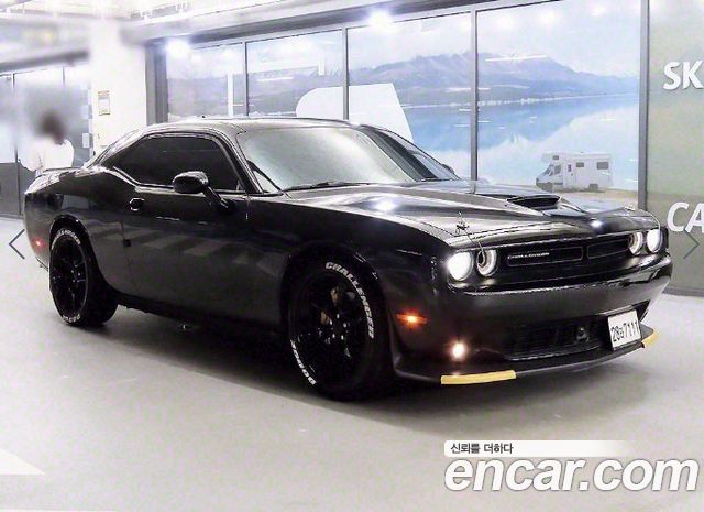 Dodge Challenger 3.6 - фото 0