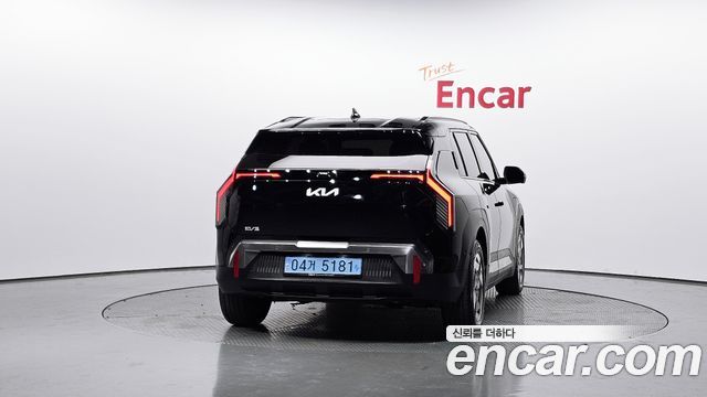 Kia EV3 Long Range 2WD Earth - фото 3