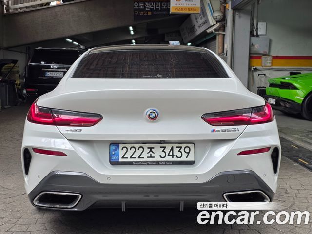 BMW 8 Series G15 M850i xDrive Gran Coupe - фото 3