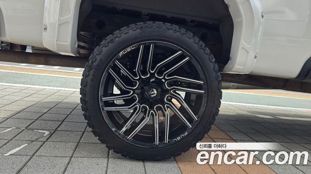 GMC Sierra 2500HD - фото 4