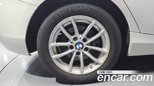 BMW 1 Series F20 118d JOY 5DOOR - фото 4