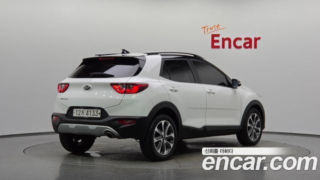 Kia Stonic 1.4 Prestige - фото 0