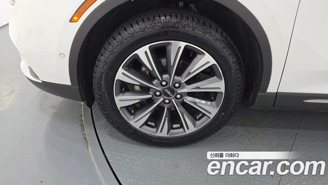 Lincoln Corsair 2.0 Reserve AWD - фото 4